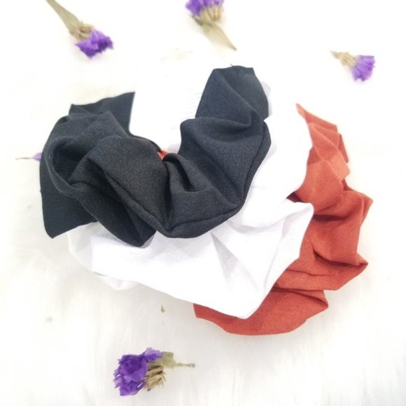 Scrunchies - Picture 2 of 3
